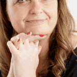 Dr Naomi Murphy (Hon Professor Psychology, D. Clin. Psych) Dr Naomi Murphy (Hon Professor Psychology, D. Clin. Psych)