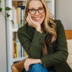 Annie Ide, LICSW Annie Ide, LICSW